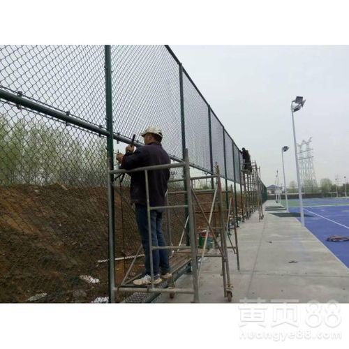 福建羽毛球場(chǎng)圍網(wǎng) 規(guī)格材質(zhì)詳解及其與兒童組合滑梯的場(chǎng)地協(xié)同規(guī)劃